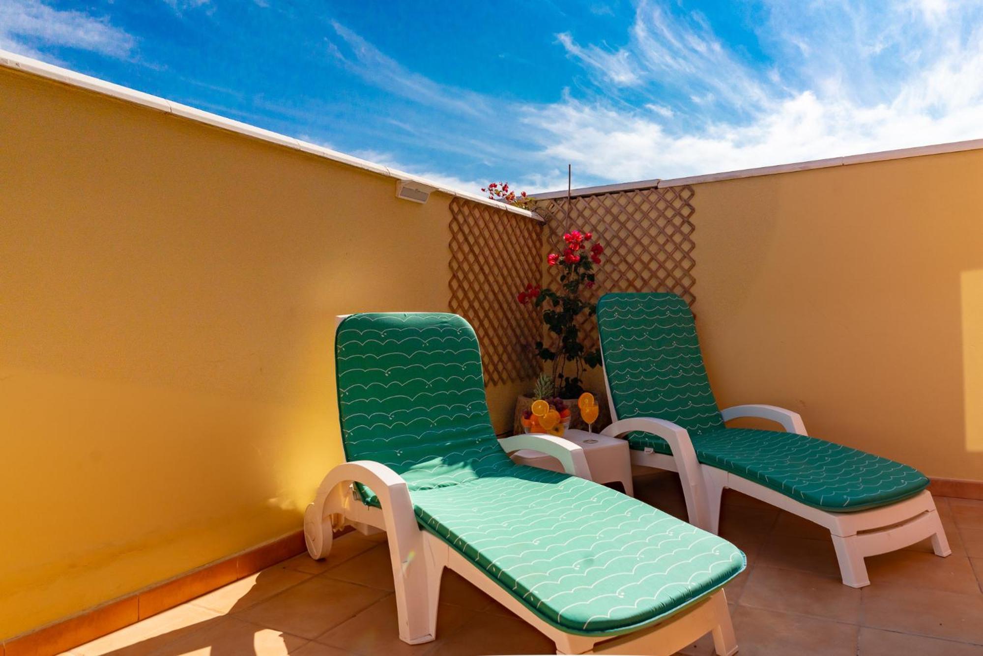 Lucky Thirteen - Apartment With Ocean View Caleta De Fuste Esterno foto